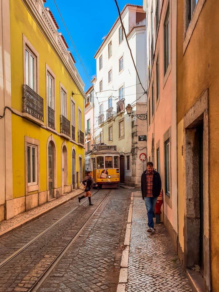 Ein Highlight mit Kind - Lissabon Straßenbahn