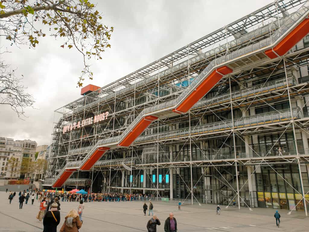 Das Centre Pompidou in Paris ist ein tolles Museum mit Kindern 