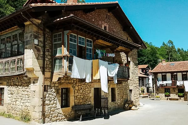 Kantabrien mit Kindern - ruhige Orte, echtes Spanien